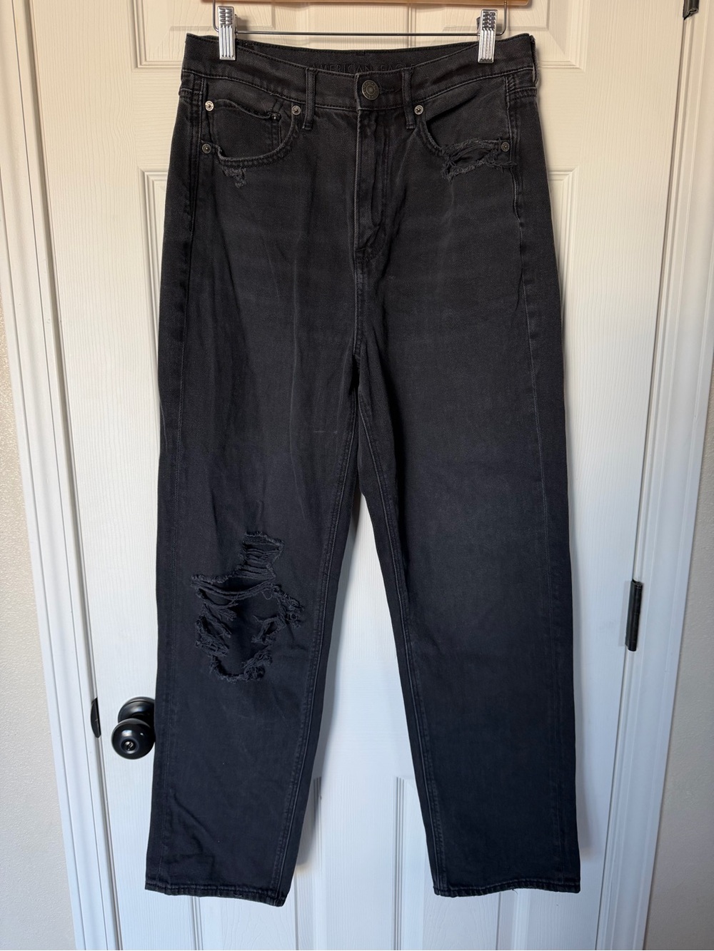 American Eagle Highest Rise 90s Boyfriend Black Denim Jeans Distressed - 8 Long
